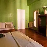 Πανσιόν Navona Tower Relais