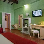Navona Tower Relais
