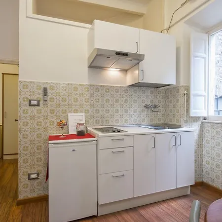 Pensionat Navona Tower Relais Rom