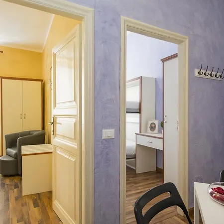 Pensionat Navona Tower Relais 4*