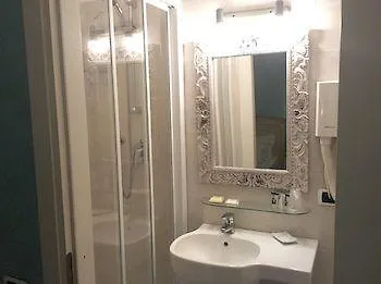 Navona Tower Relais Pensionat