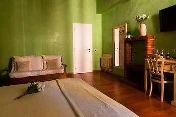 Pensionat Navona Tower Relais