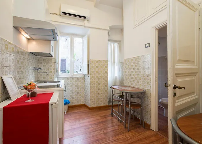 Pensionat Navona Tower Relais 4*