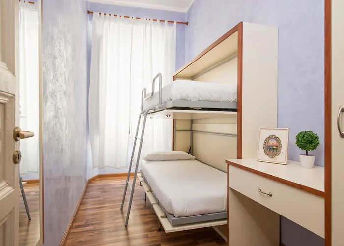 Navona Tower Relais Pensionat 4*