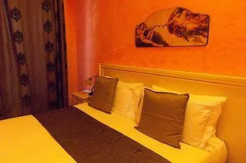 Pensión Navona Tower Relais 4*